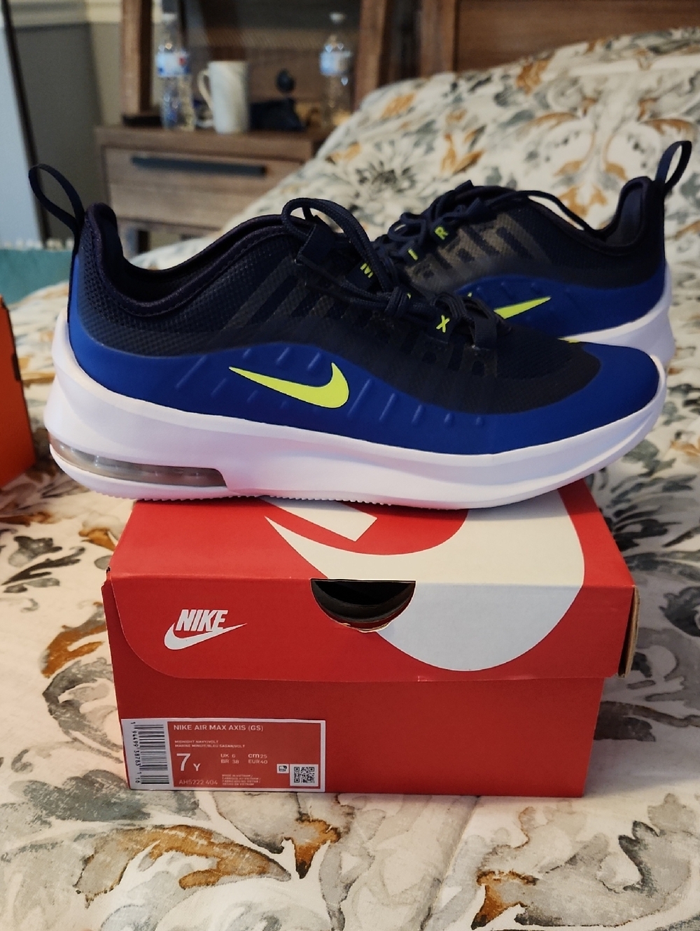 Nike Youth Running Sneakers - 7Y